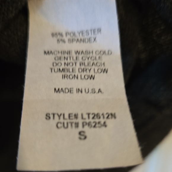 OLIVE Ruffle TOP - Picture 3 of 7